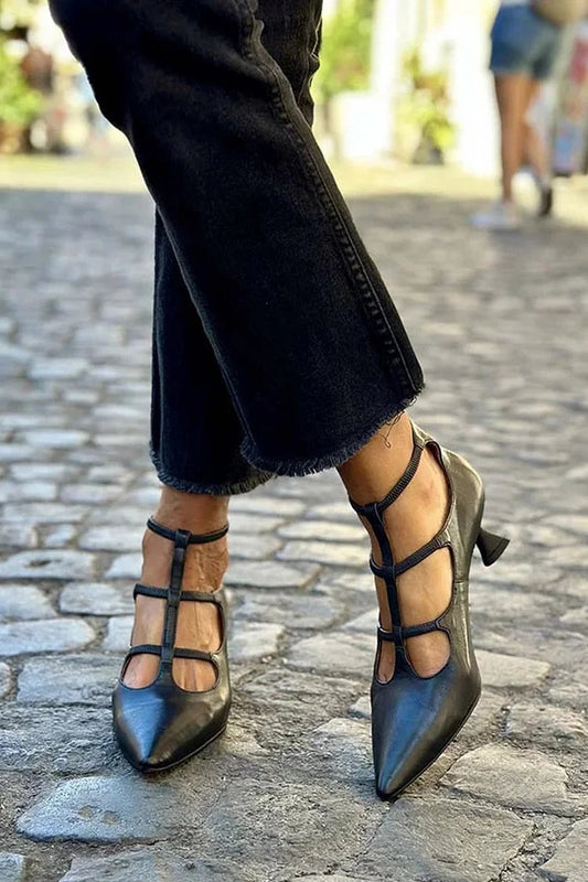 DÉCOLLETÉ ELEGANTI CON CINTURINI