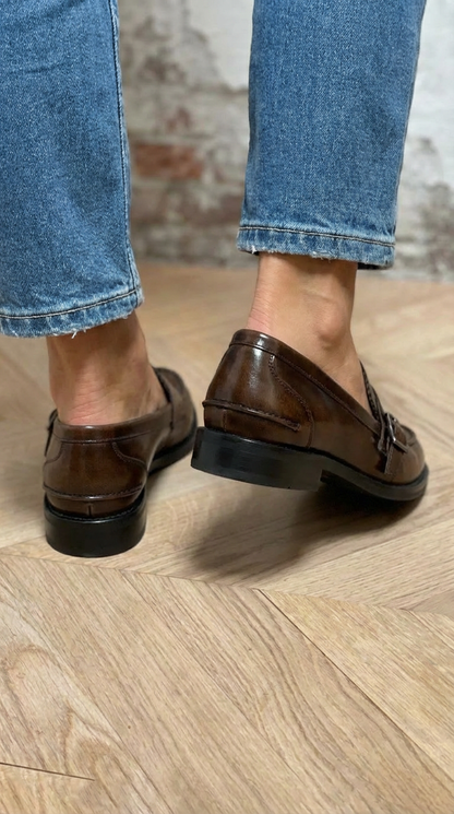 MOCASSINO CLASSICO CON DOPPIA FIBBIA