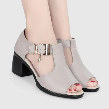 LYZANNE | Sandali eleganti