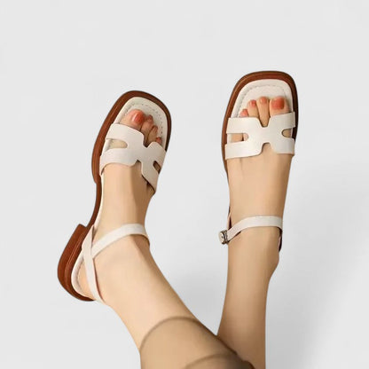 DELIANE | Sandali bassi raffinati